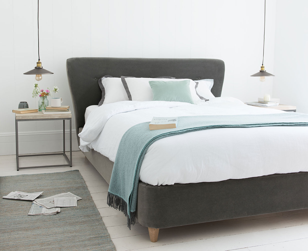 تخت خواب دو نفره پارچه ای مدرن